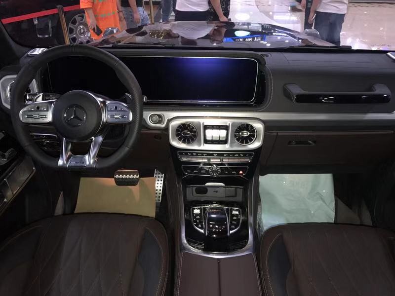 19款奔驰G63限量 酒红/棕黑双拼到店图解-图3