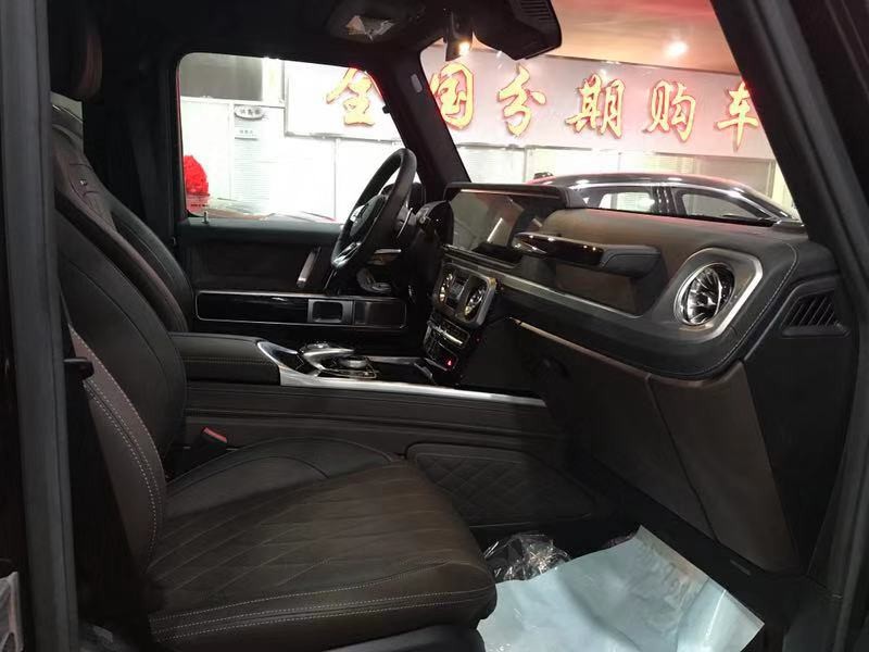 19款奔驰G63限量 酒红/棕黑双拼到店图解-图4