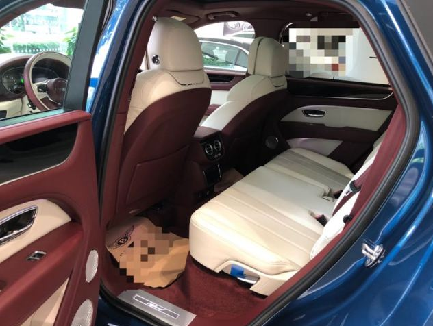 2021款宾利添越4.0现车优惠非凡性能