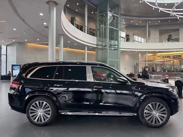 迈巴赫gls450报价及图片,奔驰gls450价格图片 21款奔驰迈巴赫gls600低调奢华霸气十足