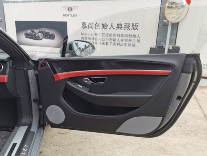 2021款宾利欧陆GT现车一台完美艺术品  