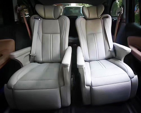 蔚来es8改装后排航空座椅最新案例曝光4 蔚来es8改装后排航空座椅最新案例曝光