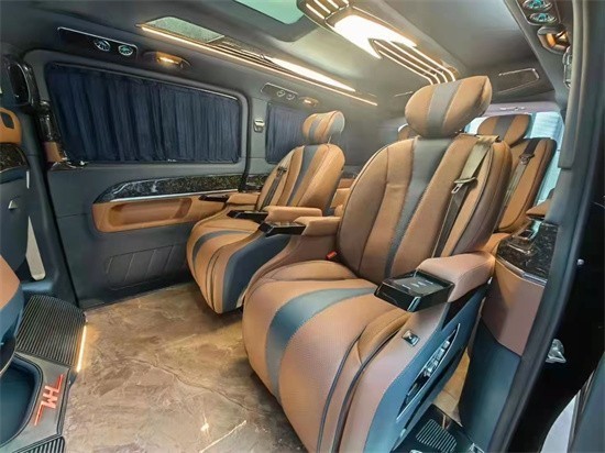 福建奔驰改装奔驰v260商务车7座现车