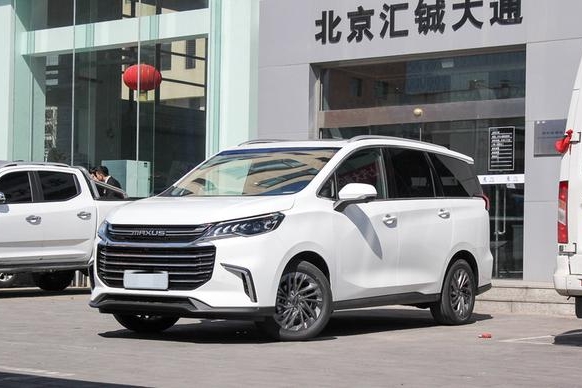 上汽大通G50起售仅8.88万，兼具商务家用，新时代奶爸们的不错选择