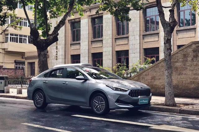 起亚K3 PHEV，不输卡罗卡/雷凌 PHEV？
