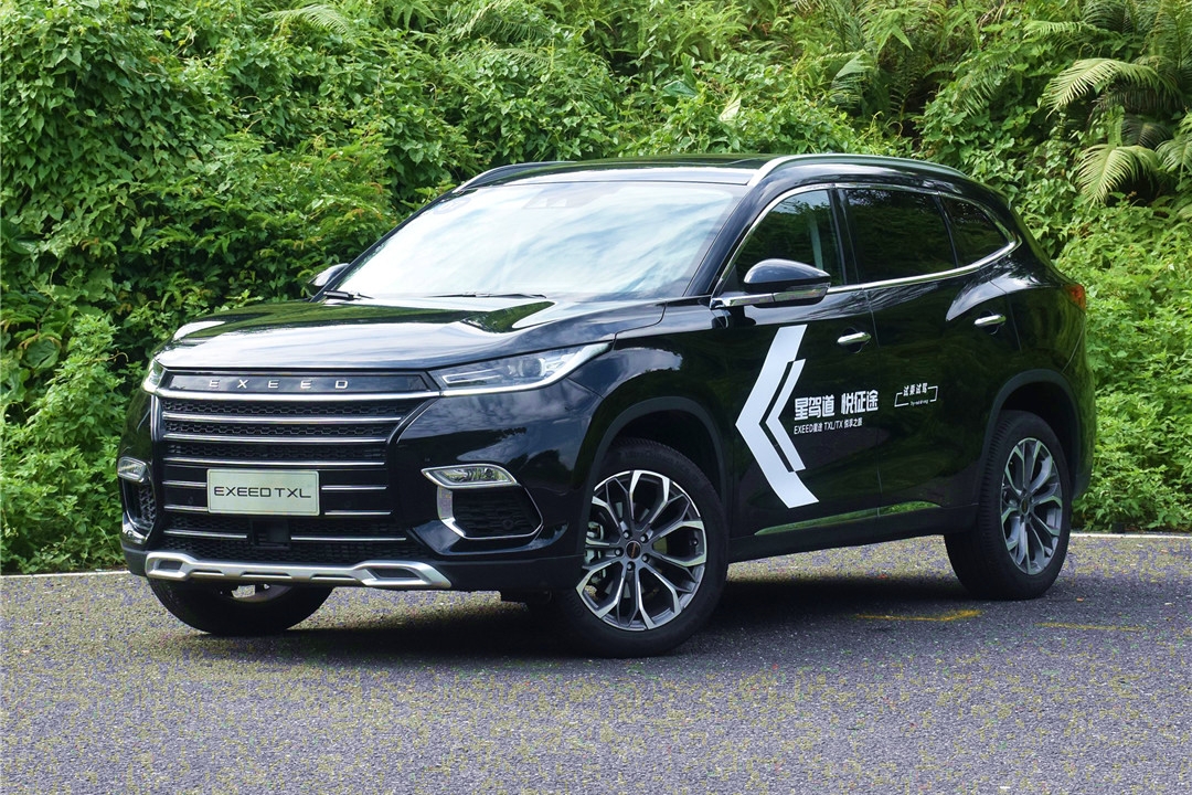 12万起，国六1.6T，轴距2米8，这台大五座SUV空间爽上天