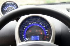 曾经的神车，如今跌到28000元，油耗堪比摩托车，比宝骏310耐造