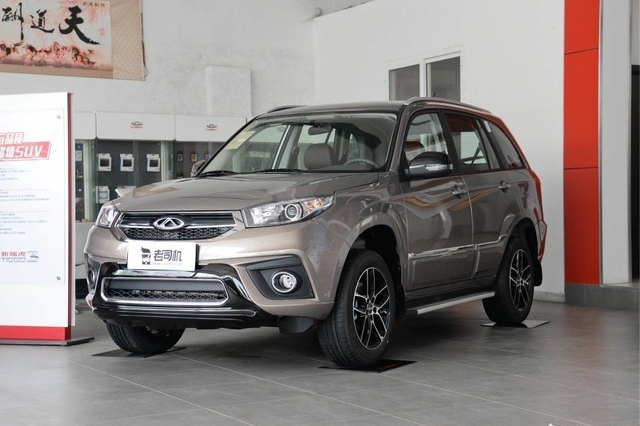 超实用的代步车 小哥带你看奇瑞瑞虎3