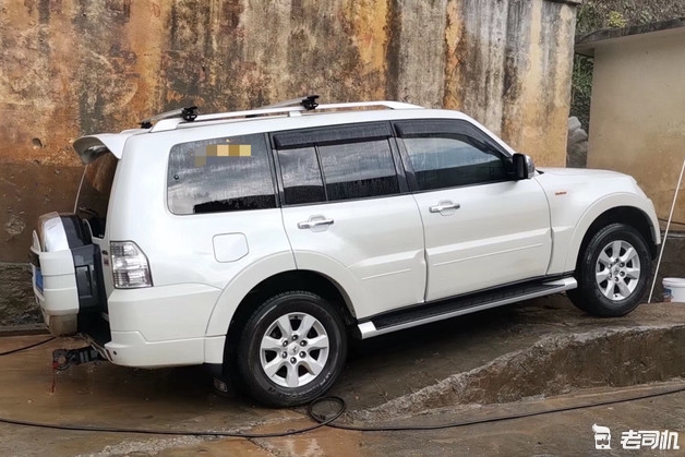 一台跑了90万公里的帕杰罗！车况竟然如此震撼