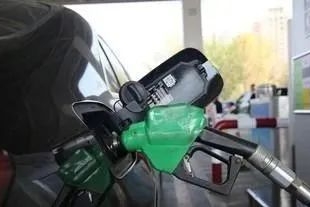 油价调整消息：今天3月3日，全国加油站，调整后92、95号汽油售价