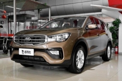 大空间高颜值的中型SUV 小哥带你看起亚KX7