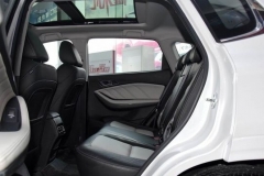 外观动感性价比高 小哥带你看奇瑞瑞虎7