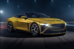宾利Mulliner Bacalar正式发布 高度定制化限量12台
