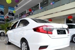 代步的平价选择 小哥带你看本田哥瑞