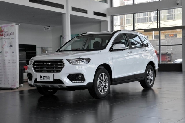 性能不错的紧凑型SUV 小哥带你看哈弗H6