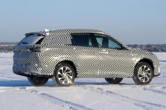 东风风神CMP平台首款SUV谍照曝光 有望年内正式亮相