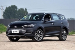 15万元兼顾实力和颜值 比亚迪唐 VS 传祺GS5