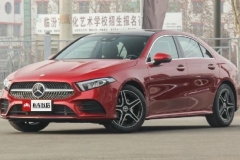 别犹豫了！BBA最便宜的入门级轿车，努把力你也买得起