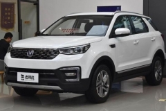 有颜又有料的家用之选 四款中国品牌紧凑型SUV推荐