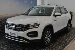 中型SUV的敲门砖 小哥带你看大众探岳