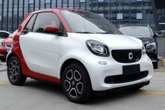 彰显独特气质 选这三款座驾助你做女神