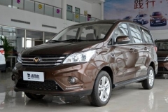 满员乘坐不拥挤 小哥带你看北汽幻速H3