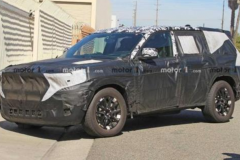 2021款Jeep大切诺基谍照曝光 预计下半年正式发布