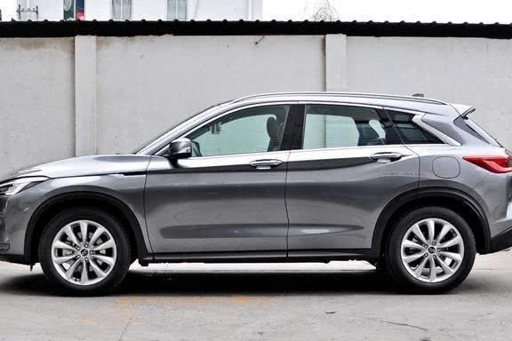 为了销量只能加大优惠，黑科技2.0T发动机，优惠6万销量增长20%