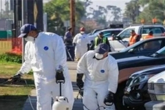 向中方低头？瞒不住了！28州陷落24小时后，美国谋求与中方强强联手