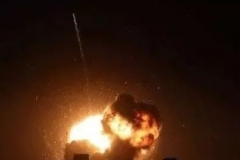 禁令已出！美军突然不宣而战，大批战机猛烈轰炸两国，中国什么态度？