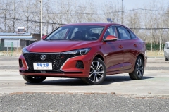 还选什么朗逸，同样是10万块钱为什么不买逸动PLUS