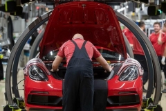 德媒：德国车企见过大风大浪，定能平稳克服疫情