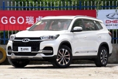 空间是亮点动力比较一般 小哥带你看奇瑞瑞虎8