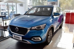 年轻一族的高性价比之选 名爵HS VS 哈弗F5