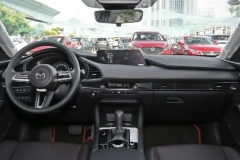 谁是15万内最好的运动家轿？思域笑了，昂克赛拉不同意