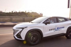 自动驾驶是汽车未来竞争的制高点，现在中国人追上来了