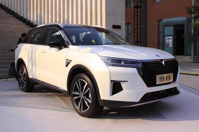 启辰最漂亮的SUV来了，190马力起，座椅堪比大沙发，能火吗？