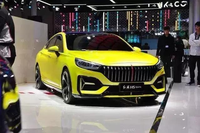 红旗H5运动版，四出排气+1.8T动力，年轻人标配