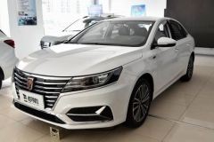 性价比家轿之争 荣威i6 VS 缤瑞