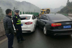 小剐小蹭要不要出险，上一年出险次年保费涨多少？这里告诉你