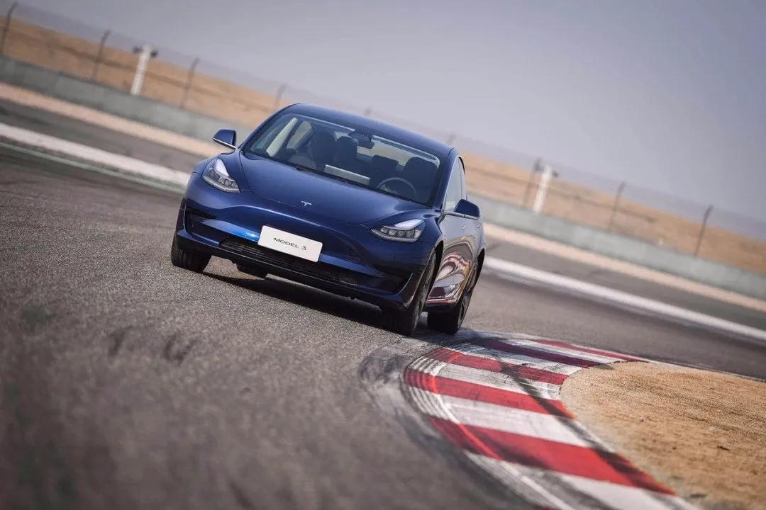 特斯拉减配遭工信部约谈，马斯克回怼中国消费者底气何来？