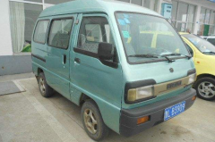 最可惜的国产“路虎揽胜”，8万多无人问津，消费者：中看不中用