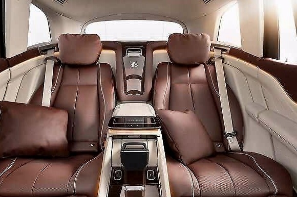 迈巴赫有多重视中国市场？两款顶级豪车都在中国率先发布