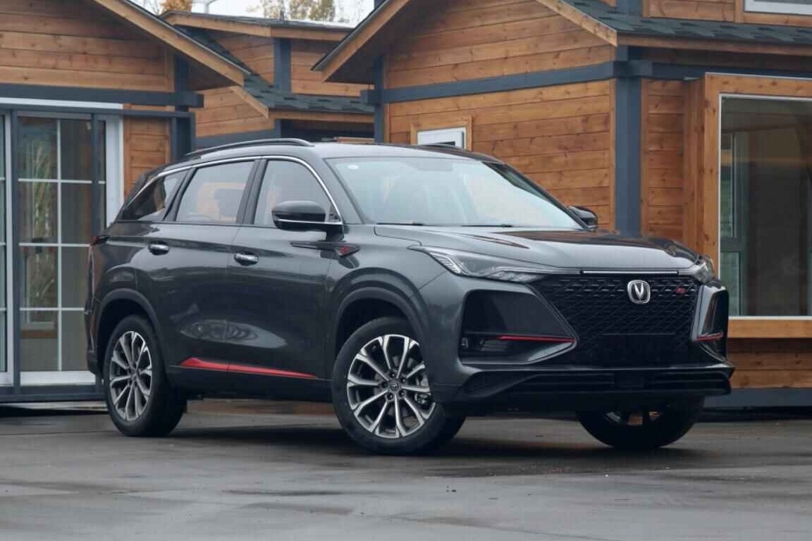 销量次于哈弗H6，长安CS75 plus能否夺冠？这两点或成短板