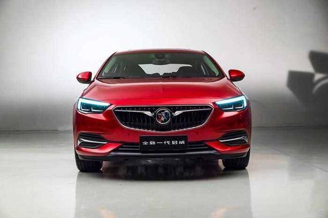 这款豪华车配置的B级车，价格却定位到了A级车，综合优惠近5万