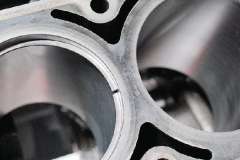 机油液面升高、机油盖现乳化物，车主该怎么做？