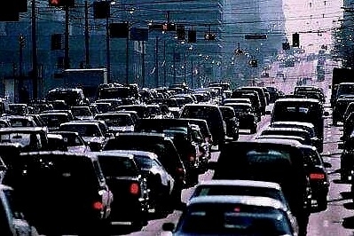 全线暴跌近8成、Model 3再夺冠…四大关键词解读2月车市