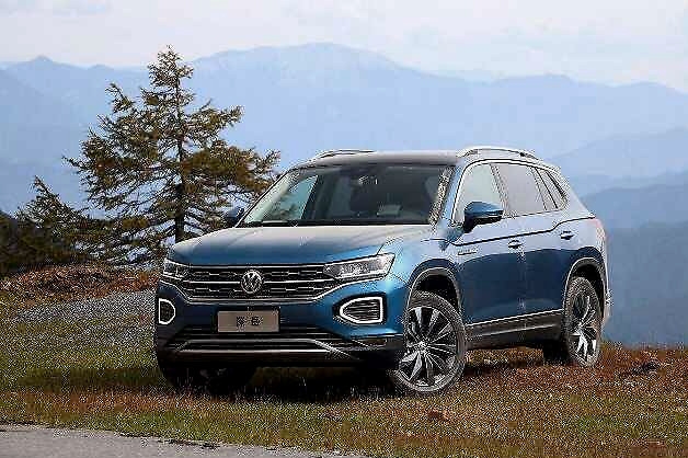 豪华入门还是合资中配，价位近似的奥迪Q2L和大众探岳怎么选？