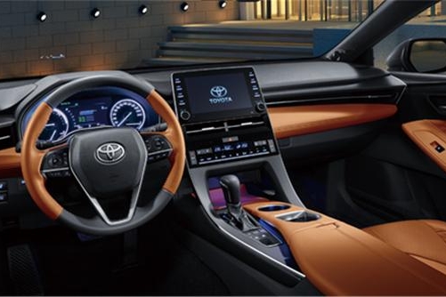 特别顾家的轿车，开10年都无大修，油耗3毛8一公里，关键零件便宜