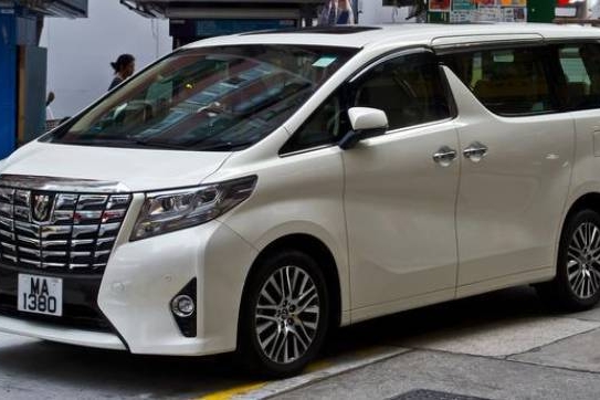 论加价埃尔法只是“弟弟”，国内加价车前三名，第一要加00万